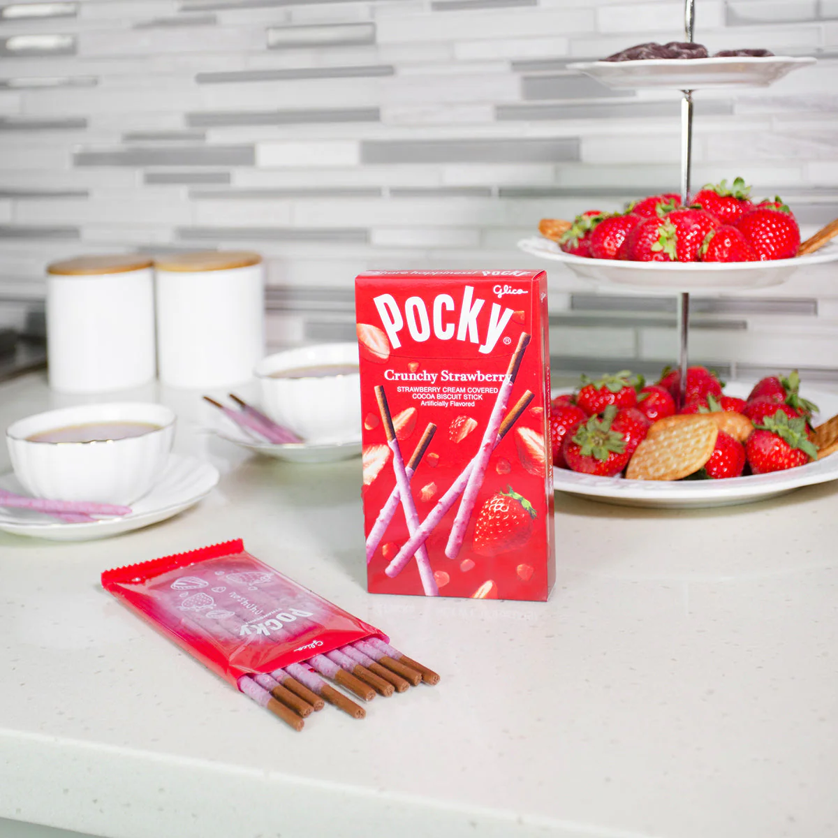 Pocky Crunchy Strawberry 1.79 oz - Image 6