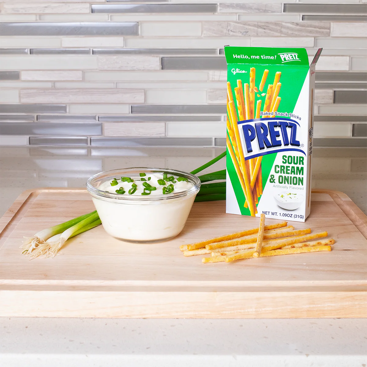 PRETZ Sour Cream & Onion - Image 4